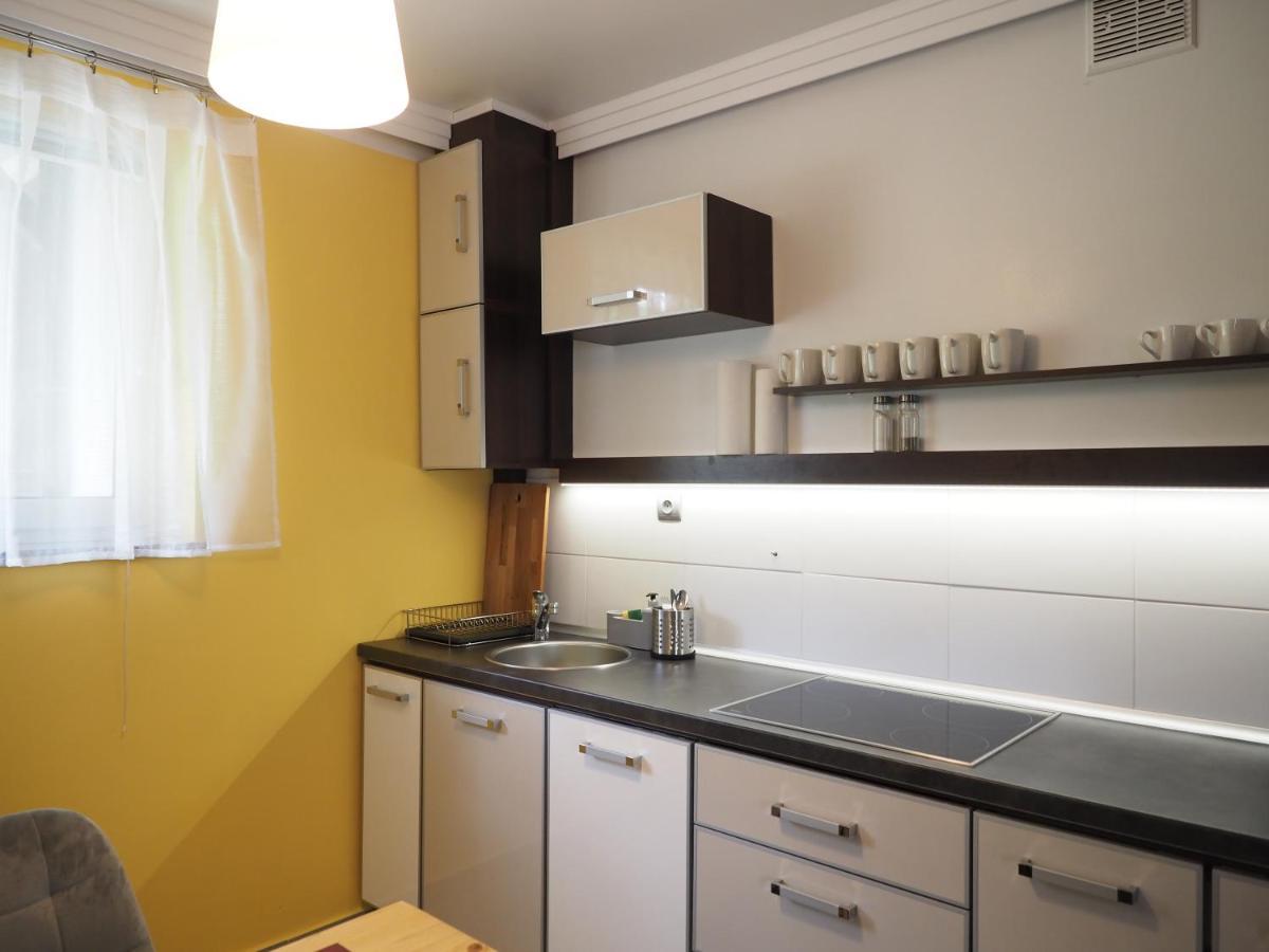 Adobe Apartment - Przytulny I Free Parking فروتسواف المظهر الخارجي الصورة